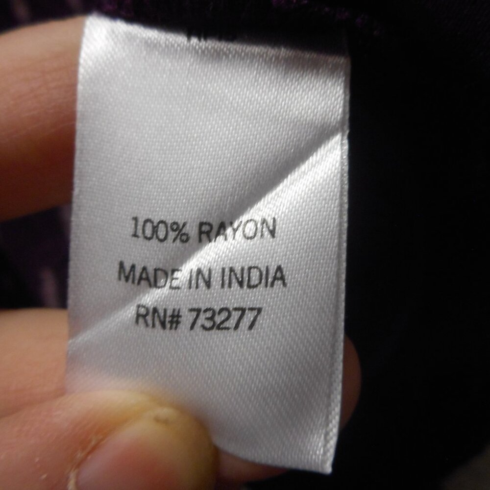 SONOMA - women's top, slight V neck, drawstring on neckline, purple feather fabr - Picture 8 of 12